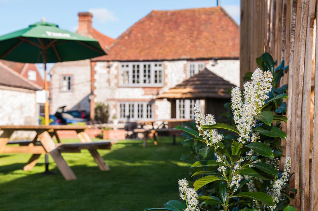 The White Hart, South Harting Hotel Petersfield Exterior photo